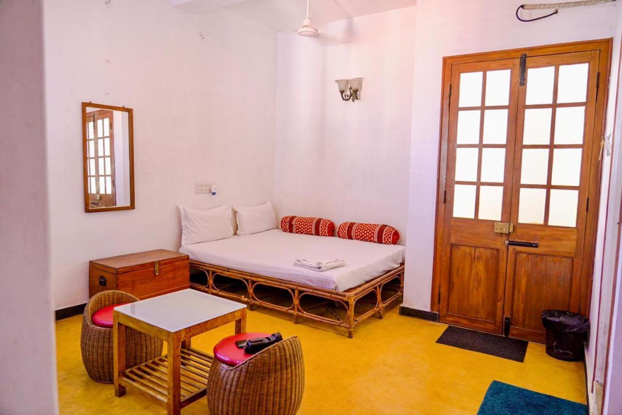 French Rivera Guest House Pondicherry Exterior foto